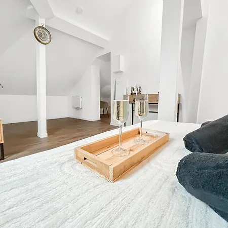 Fibre Ultra-rapide, Lit Queen Size, Cosy&calme Apartamento Tourcoing